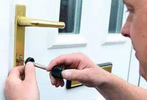Clackamas Locksmith Service Clackamas, OR 503-837-3028 - 5a-Locksmiths-Service
